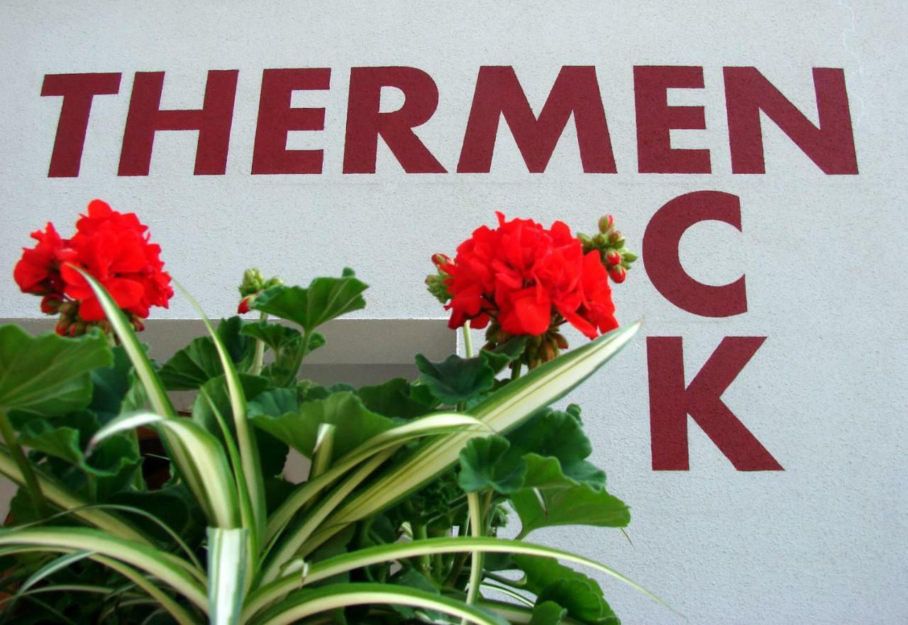 Appartementhaus Thermeneck Laa an der Thaya Buitenkant foto
